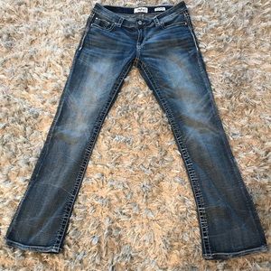 Daytrip Virgo boot cut mid rise jeans ( factory distressed) 31/L